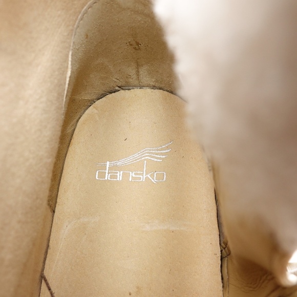 NEW Dansko Mitzy Burnished Suede Bootie 9608-795300 - Picture 5 of 8